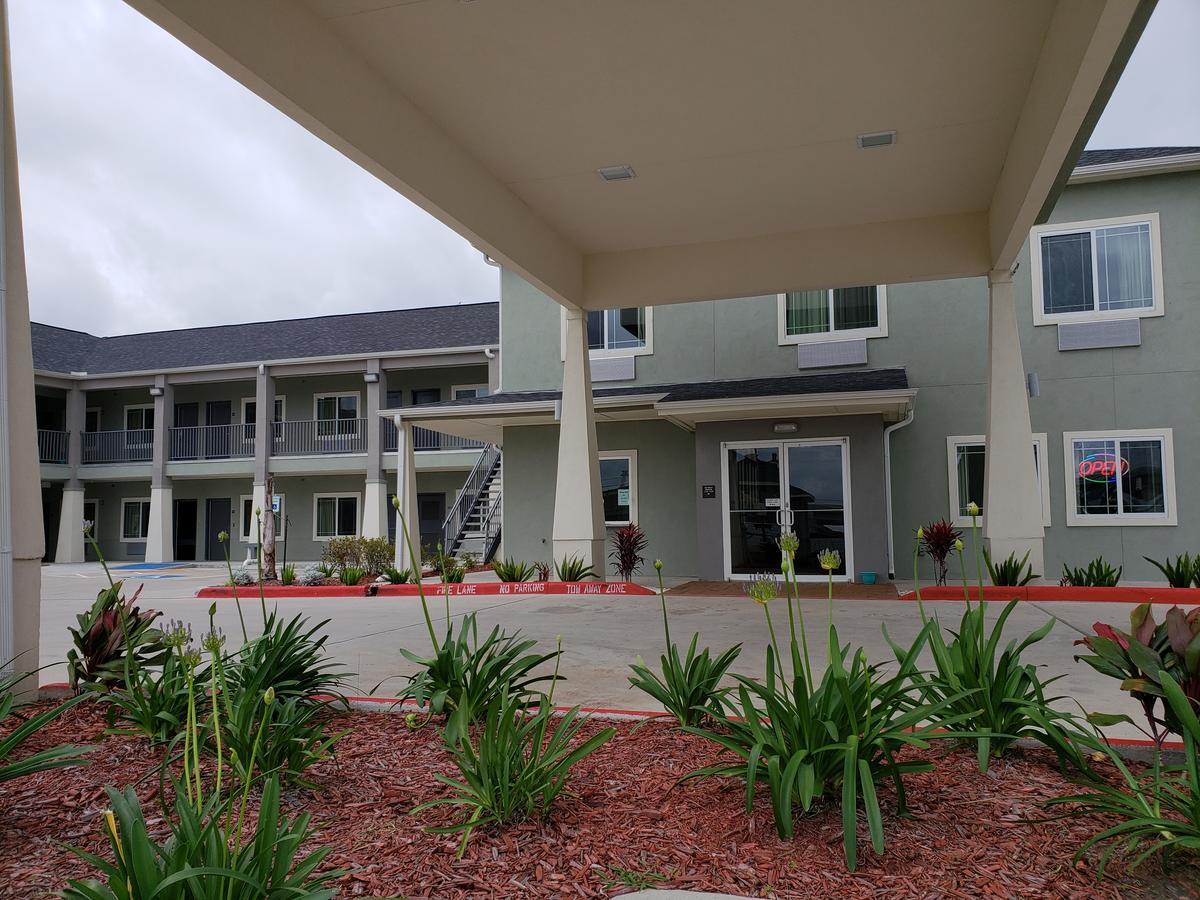 Scottish Inns & Suites - Crosby Exterior foto