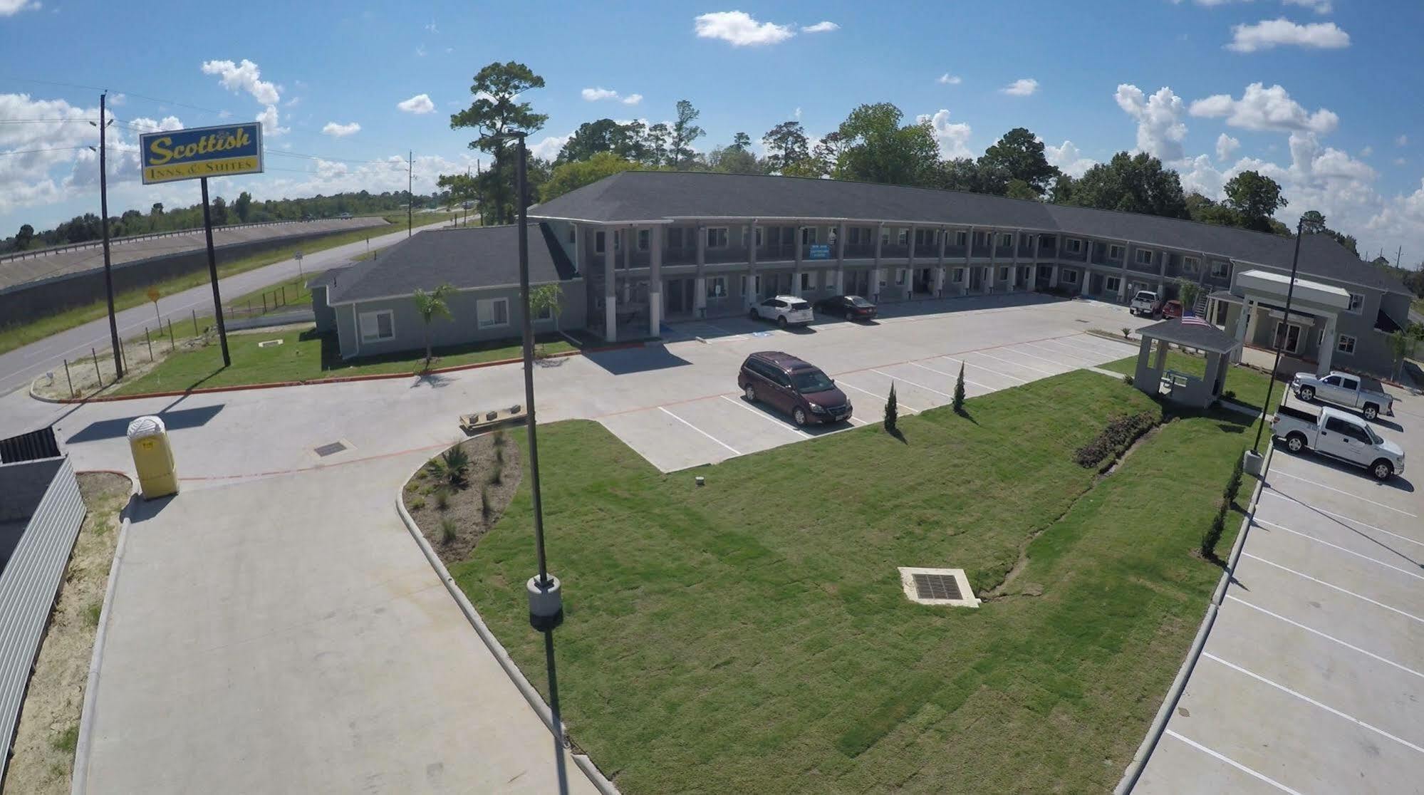 Scottish Inns & Suites - Crosby Exterior foto